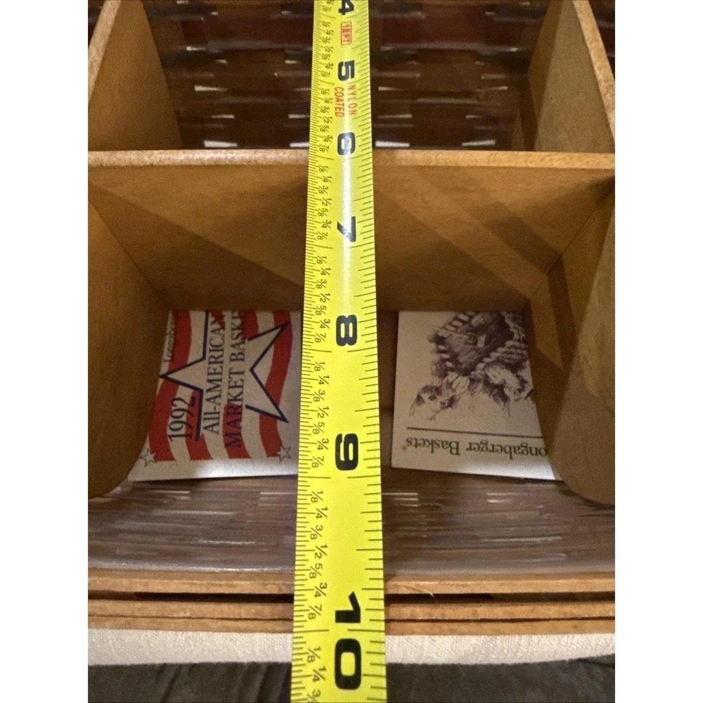 Longaberger 1992 All American Market Basket, Wooden Divider  & Protector‎